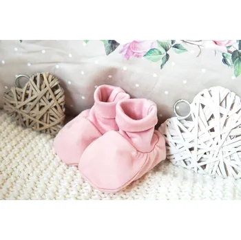 Capáčky AMÁLKA Bavlněné, kojenecké capáčky, pudrově růžové Velikost: 68-80