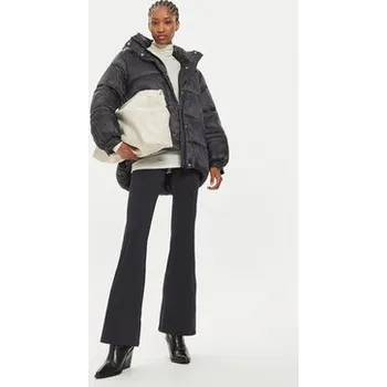 Dámská bunda TWINSET Zimní bunda 242TP2300 Černá Loose Fit 44