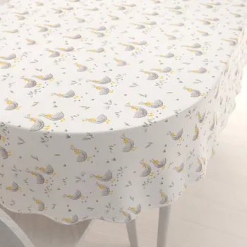 ubrus Dětský bavlněný oválný ubrus Sandra SA-585 Šedé husičky na bílém 60x100 cm