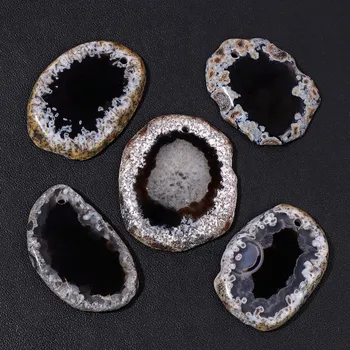 Přívěsek Přírodní achát přívěsek | minerální šperk 1 ks - Černý