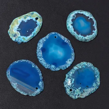 Přívěsek Přírodní achát přívěsek | minerální šperk 1 ks - Modrý