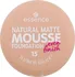 Make-up Essence Natural Matte Mousse pěnový make-up 16 g