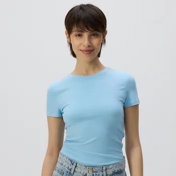 Dámské tričko Reserved - Bavlněné tričko slim fit - bleděmodrá - ZS463-05X - ZS463-05X-L