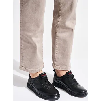 Pánská obuv Černé pánské sportovní boty na šněrování V-RS56877B-M Velikost: 42