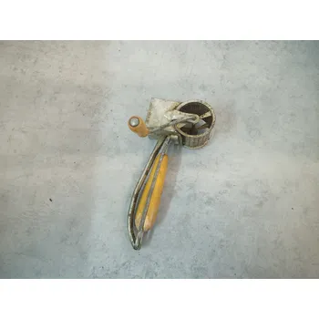 Kuchyňský mlýnek DANAPO Retro starožitný mlýnek na ořechy, čokoládu a pod. Mars Svratka