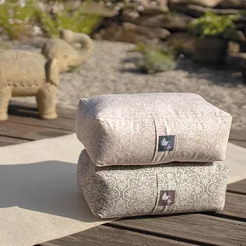 Dekorativní polštářek BIO meditační polštářek 35 x 20 x 12 cm – Anju