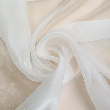 Záclona GERSTER Voálová záclona SMETANOVÁ LESKLÁ 896 300 cm