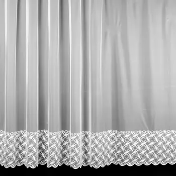Žakárová záclona 12501, vyšívané ornamenty, bílá, s bordurou, výška 200cm (v metráži)