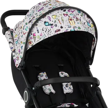 Příslušenství pro přepravu dětí PETITE&MARS Stříška ke kočárku Street2 Limited 100 Tattoo