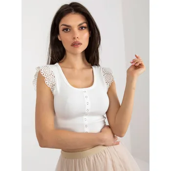 Dámská halenka Smetanová krátká žebrovaná halenka s krajkou NM-BZ-L55024.21-ecru Velikost: ONE SIZE