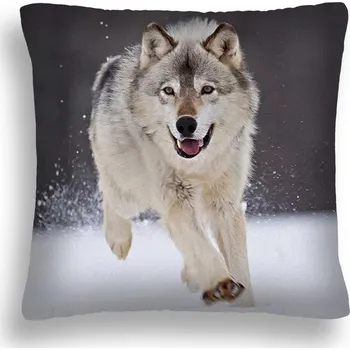 Polštář POLŠTÁŘ DIVOKÝ VLK 06 BĚHÁNÍ VE SNĚHU ZIMNÍ 70x80