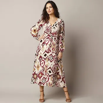 Dámské šaty Dlouhé šaty s výstřihem do V béžová 40