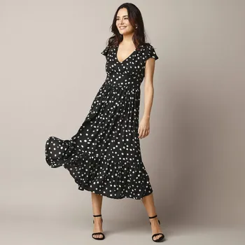 Dámské šaty Dlouhé krepové šaty s puntíkatým potiskem černá/režná 40