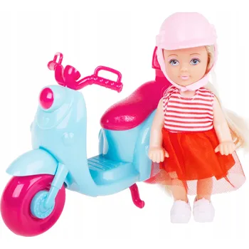 Panenka PANENKA LYNA S PŘILBOU NA SKÚTRU SKÚTR S PANENKOU