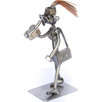 Kovová figurka - Videokamera žena 17 cm