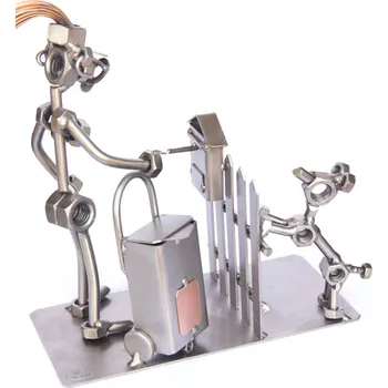 Kovová figurka - Pošťačka 18 cm