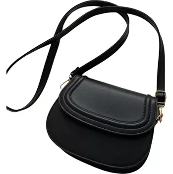 Kabelka Dámská kožená kabelka RO88 (Malá dámská kožená kabelka přes rameno v černém provedení, pevná, hladká Ekokůže)