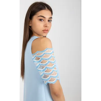 Dámské šaty Koktejlové šaty s odhalenými rameny - LAKERTA Barva: světle modrá, Velikost: 38