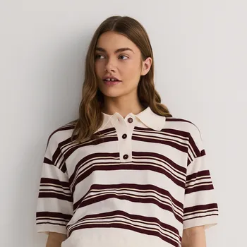 Dámský svetr Reserved - Pruhovaný polokošilový svetr - tělová - XV636-02X - XV636-02X-L