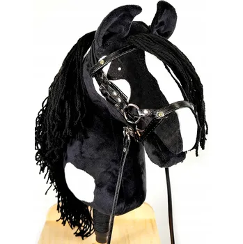 Hobby horsing KONÍK HOBBY HORSE A3 Kůň na tyči STRAKOŠ + ohlávka