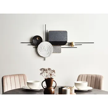 Bytová dekorace Nástěnná dekorace šedá železo nepravidelného tvaru závěsná dekorace na zeď moderní styl Beliani