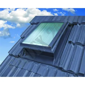 Okno Radomír Ševčík Vikýř hliníkový UNIVERZAL 600x600 mm + LEXAN antracit