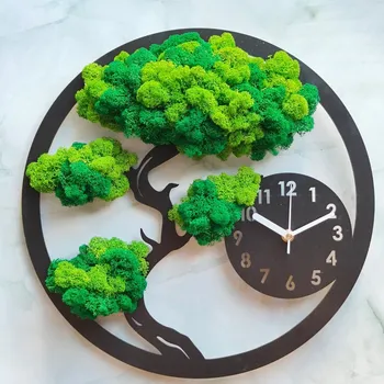Hodiny Hodiny z mechu, bonsai