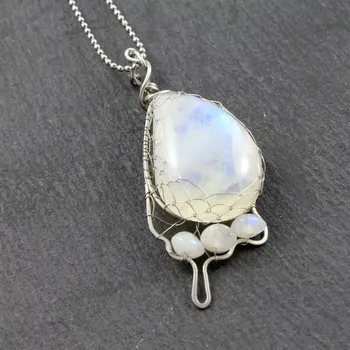 Náhrdelník Měsíční kámen přívěsek