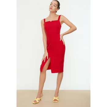 Dámské šaty Dámské šaty Trendyol Midi Trendyol červená 2121553