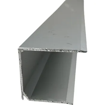 Zahradní stavba Ukončovací U profil na tl. 32mm se zobáčkem z hliníku stříbrný elox 6400 mm