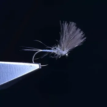 Umělá nástraha Suchá muška na ryby Dry Fly 06