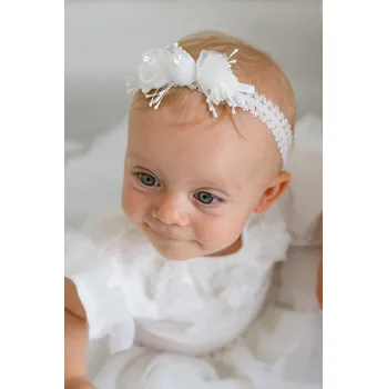 Kojenecká čepice Kojenecká slavnostní čelenka Goldie Jamiks Rozměr: 40