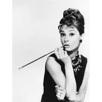 Plakát Plakát, Obraz - Audrey Hepburn In Breakfast At Tiffany's
