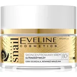Eveline Cosmetics Royal Snail intenzivně vyživující krém na hluboké vrásky 80+ 50 ml