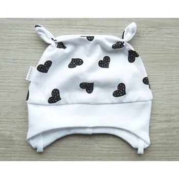 Kojenecká čepice AMÁLKA Bavlněná kojenecká čepička, srdíčka Velikost: 56-62