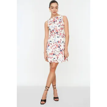 Dámské šaty Dámské šaty Trendyol Trendyol bílá | tmavě červená | růžová 2290918