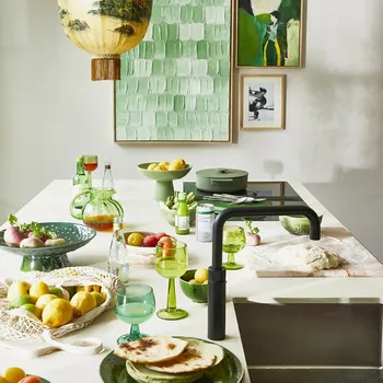 Zelená keramická mísa na noze The Emeralds - Ø 30*10cm