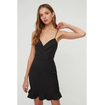 Dámské šaty Dámské šaty Trendyol Mini Trendyol černá 934797