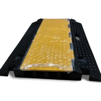 Fotoateliérová technika Kabelový přejezd