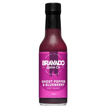 Omáčka Bravado pálivá omáčka s papričkami Ghost Peppers a borůvkami 148 ml