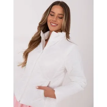 Dámská bunda Bílá prošívaná dámská bunda s kapsami