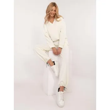 Tepláková souprava krémové barvy s žebrovanými lemy