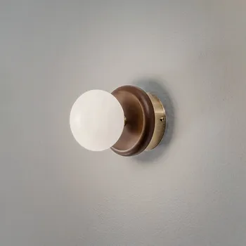 Lampička Lucea Nástěnné svítidlo Tolosa, mosazná barva, Ø 12 cm, sklo, dřevo bílá, hnědá, mosaz 1 x 20 W - Doprava zdarma