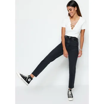 Dámské džíny Dámské džíny Trendyol Trendyol černá 2084892
