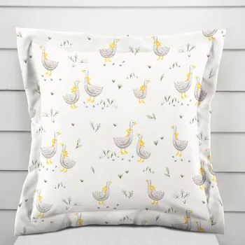 Povlak na polštářek Dětský bavlněný povlak na polštář s lemem Sandra SA-585 Šedé husičky na bílém 50 x 60 cm