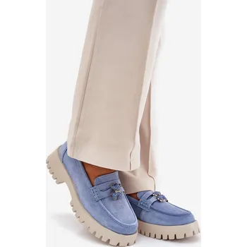 Dámské mokasíny Dámské semišové mokasíny s přívěskem medvěda Vinceza 79533 Barva: Modrá, Velikost: 40