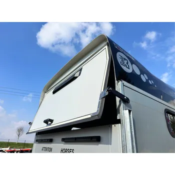 Příslušenství pro přívěs CHEVAL LIBERTE PVC dvířka nad zadní rampu, pro GOLD 3