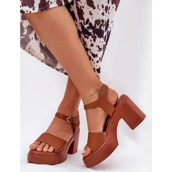 Dámské sandále Dámské Sandály Na Masivním Podpatku A Platformě Z Eko Kůže Korlevia Barva: Béžová, Velikost: 39