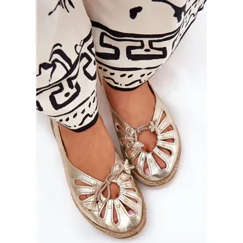 Dámské lodičky Ploché baleríny z přírodní kůže Zazoo 10179 Barva: Zlatá, Velikost: 36