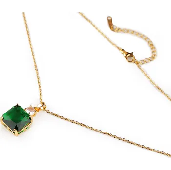 Náhrdelník Náhrdelník z nerezové oceli s broušenými kamínky, barva 1 emerald zlatá
